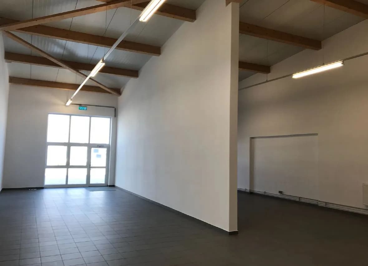 Gewerbeimmobilie mieten in Wiener Neustadt – 290 m² – Bild 11 von 29