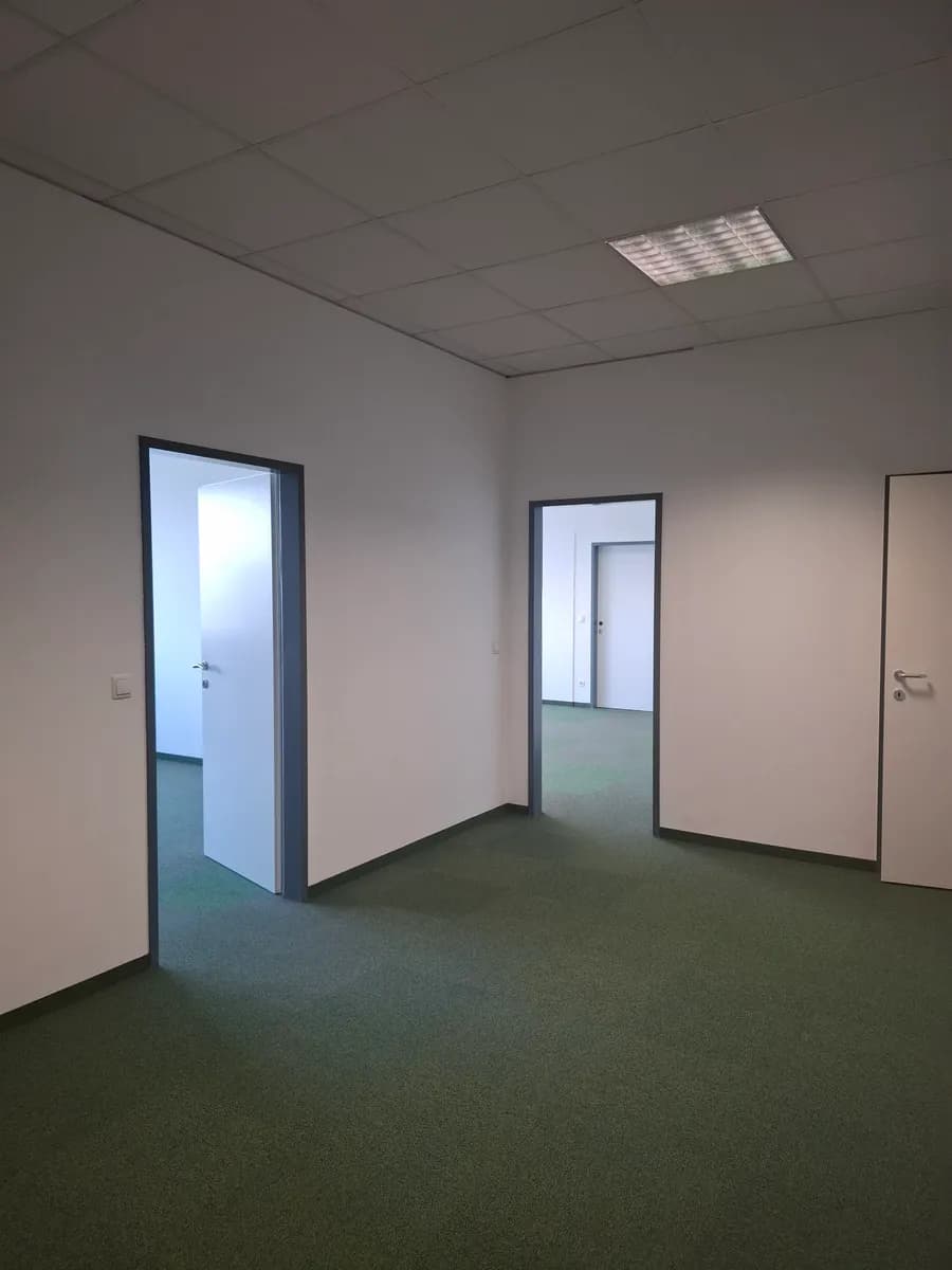 Gewerbeimmobilie mieten in Wiener Neustadt – 290 m² – Bild 17 von 29