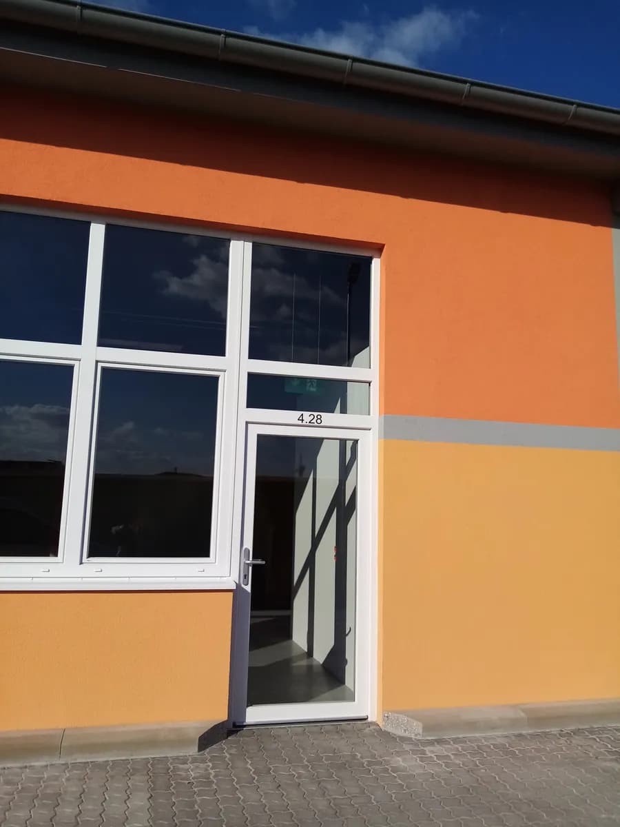 Gewerbeimmobilie mieten in Wiener Neustadt – 290 m² – Bild 22 von 29