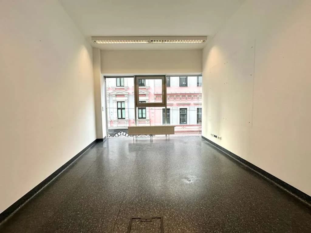 Gewerbeimmobilie mieten in Wien – 342 m², € 15 – Bild 9 von 11