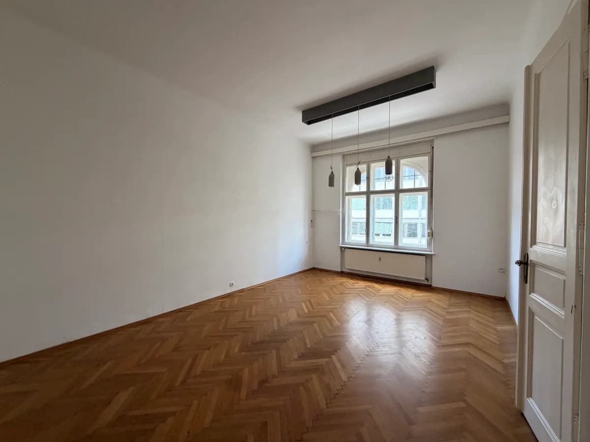 4-Zimmer-Wohnung mieten in Graz – 141 m², € 1.549 – Bild 2 von 11