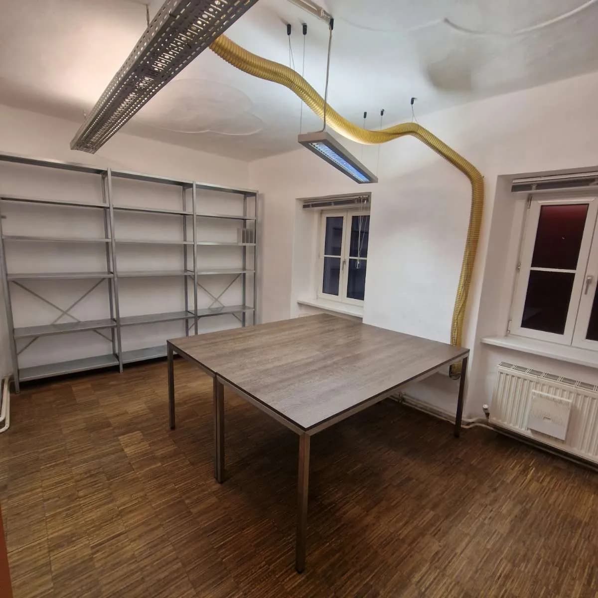 1-Zimmer-Gewerbeimmobilie mieten in Wien – 22 m², € 462