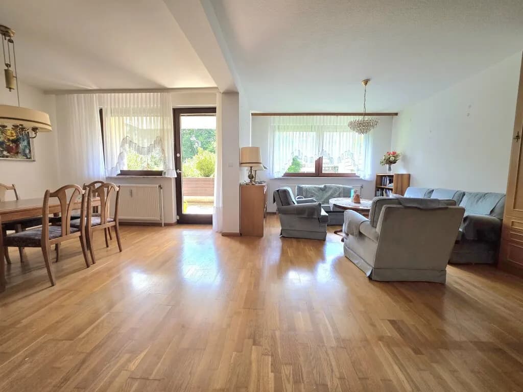 4-Zimmer-Wohnung kaufen in Leoben – 119 m², € 199.000 – Bild 1 von 14