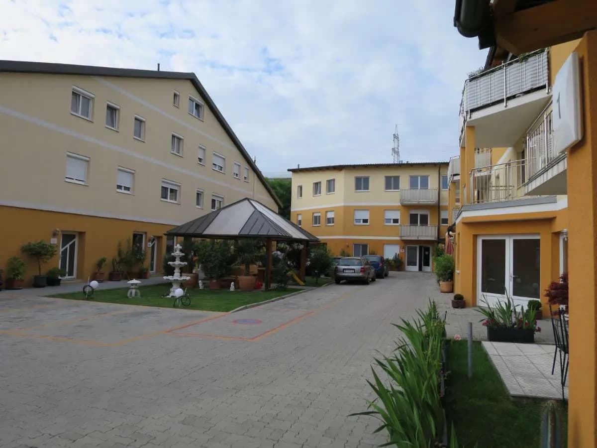 1-Zimmer-Gewerbeimmobilie mieten in Korneuburg – 30 m², € 650 – Bild 6 von 22