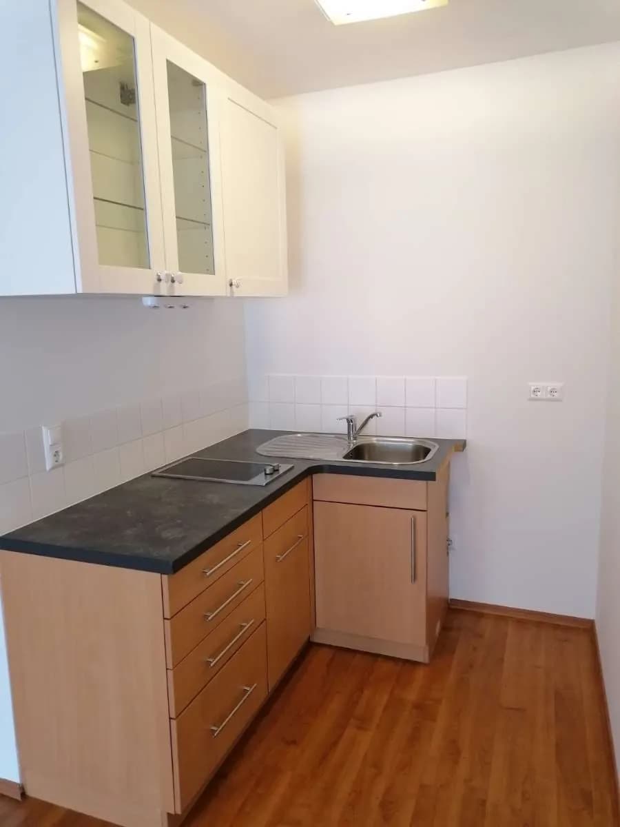 1-Zimmer-Gewerbeimmobilie mieten in Korneuburg – 30 m², € 650 – Bild 17 von 22