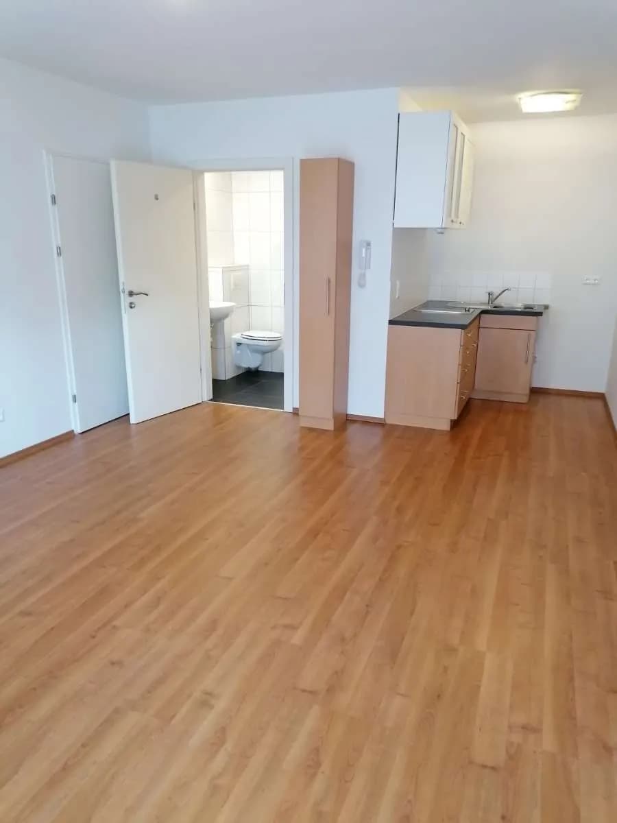 1-Zimmer-Gewerbeimmobilie mieten in Korneuburg – 30 m², € 650 – Bild 22 von 22