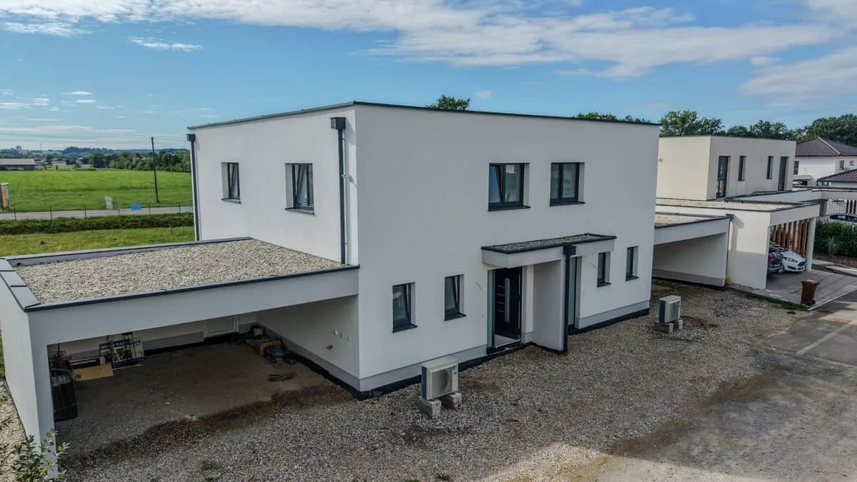 8-Zimmer-Gewerbeimmobilie kaufen in Grieskirchen – 216 m², € 715.000 – Bild 2 von 56