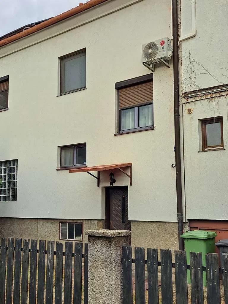10-Zimmer-Immobilie kaufen in Neunkirchen – 1 300 m², € 599.999 – Bild 16 von 26