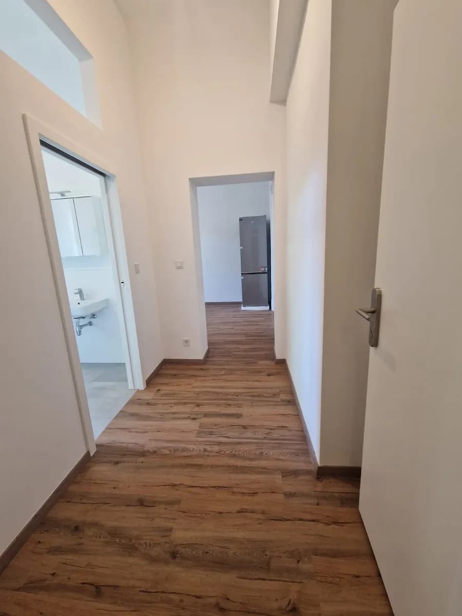 2-Zimmer-Wohnung mieten in Graz – 74 m², € 976 – Bild 12 von 13