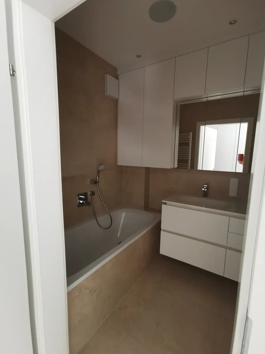 2-Zimmer-Wohnung mieten in Linz – 89 m², € 1.600 – Bild 9 von 10