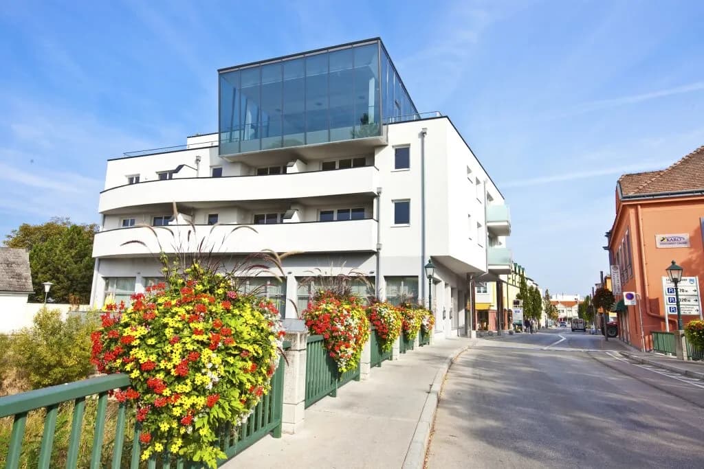 3-Zimmer-Wohnung mieten in Baden – 77,32 m², € 940