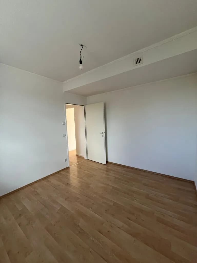 3-Zimmer-Wohnung mieten in Baden – 77,32 m², € 940 – Bild 18 von 25
