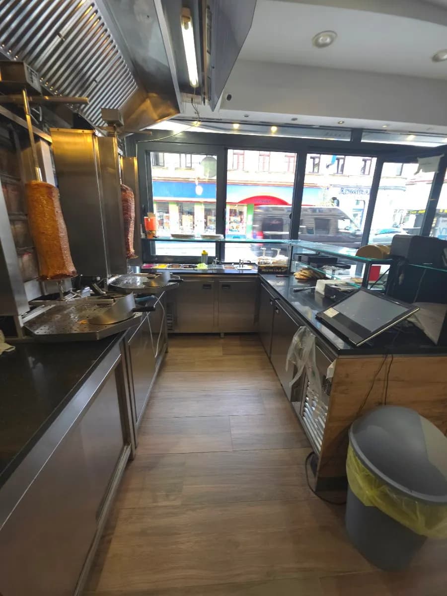 Gewerbeimmobilie mieten in Wien – 50 m², € 1.620 – Bild 5 von 12