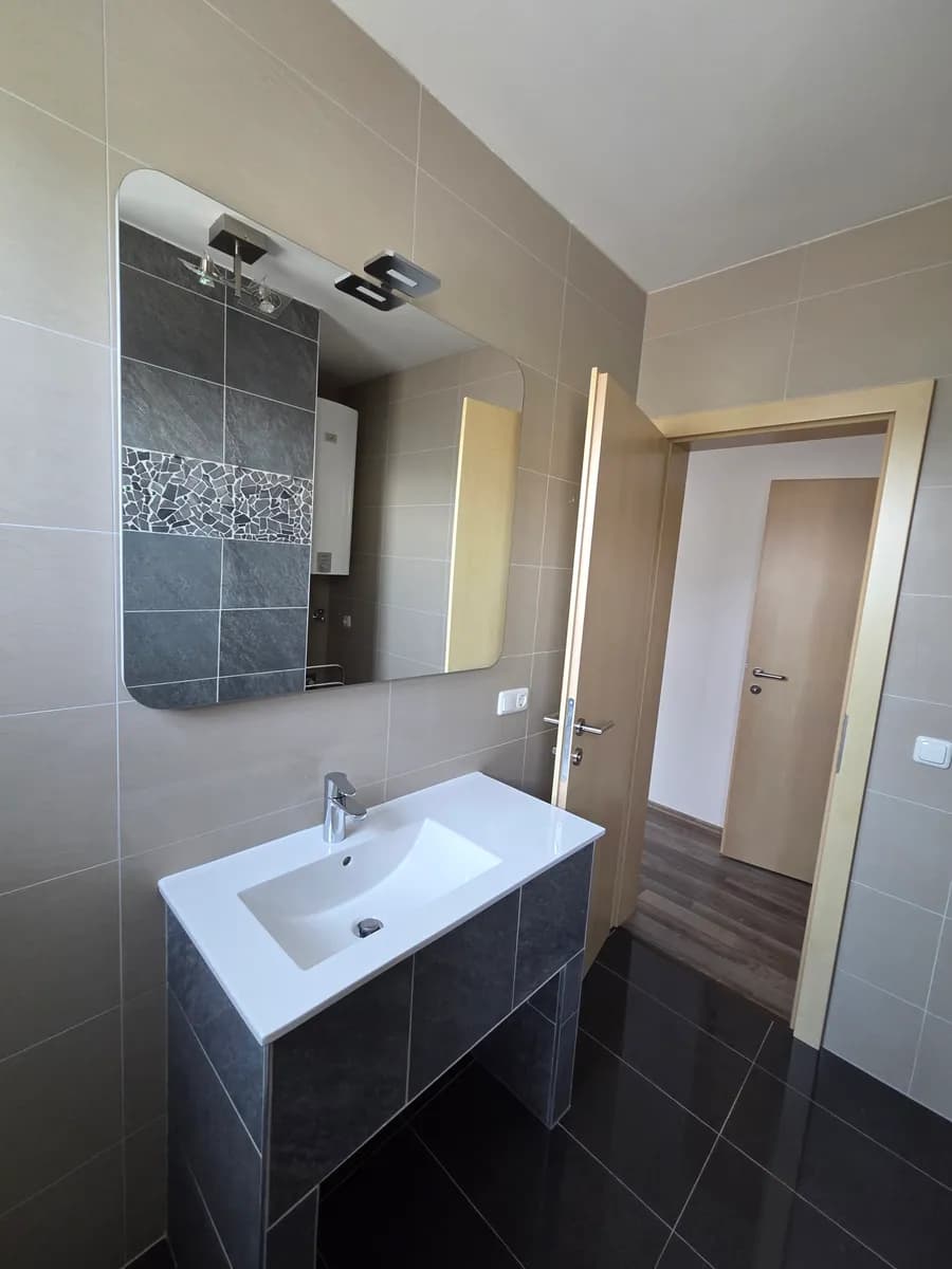 Gewerbeimmobilie kaufen in Feldkirchen – 366 m², € 875.000 – Bild 10 von 17
