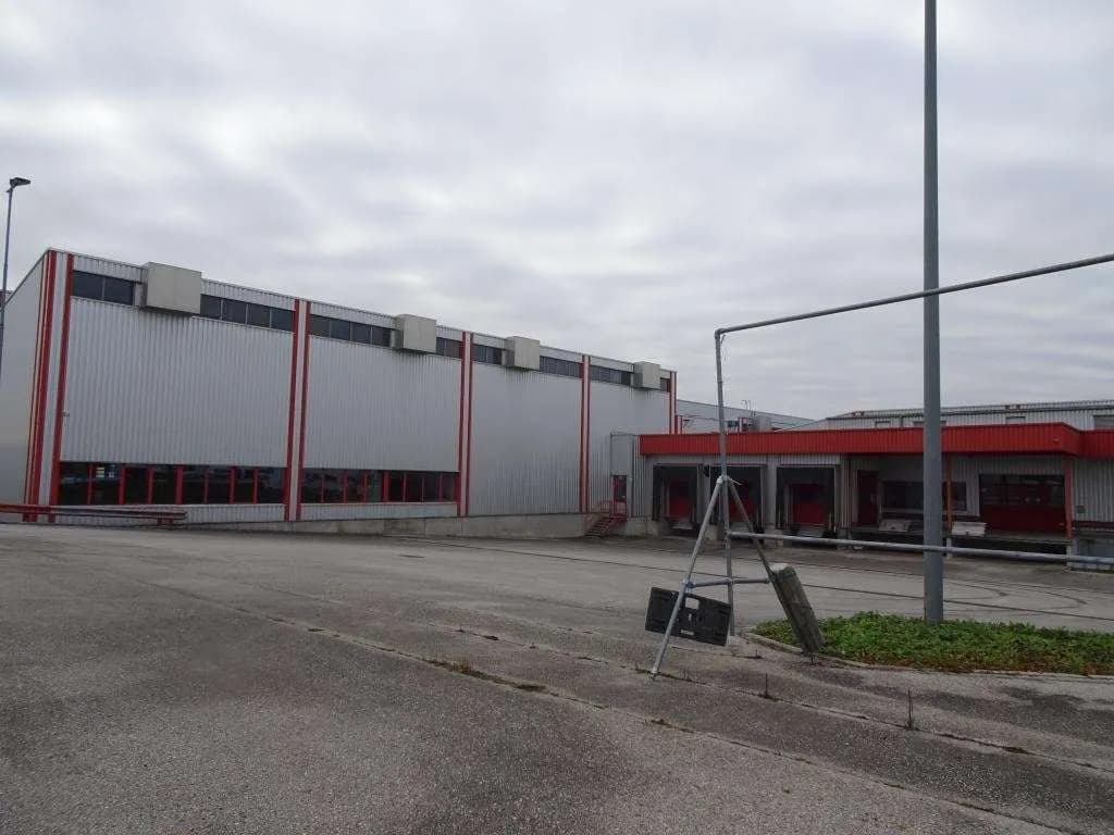 Gewerbeimmobilie mieten in Tulln – 21 000 m² – Bild 16 von 38