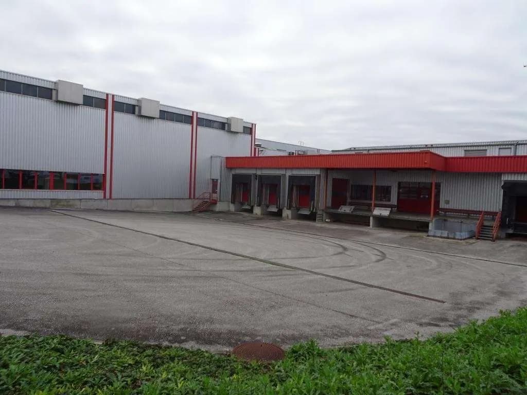 Gewerbeimmobilie mieten in Tulln – 21 000 m² – Bild 18 von 38
