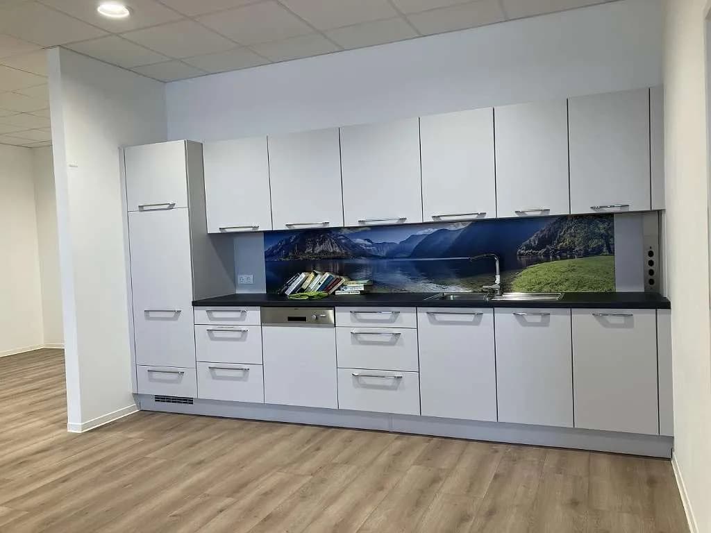Gewerbeimmobilie mieten in Tulln – 21 000 m² – Bild 34 von 38