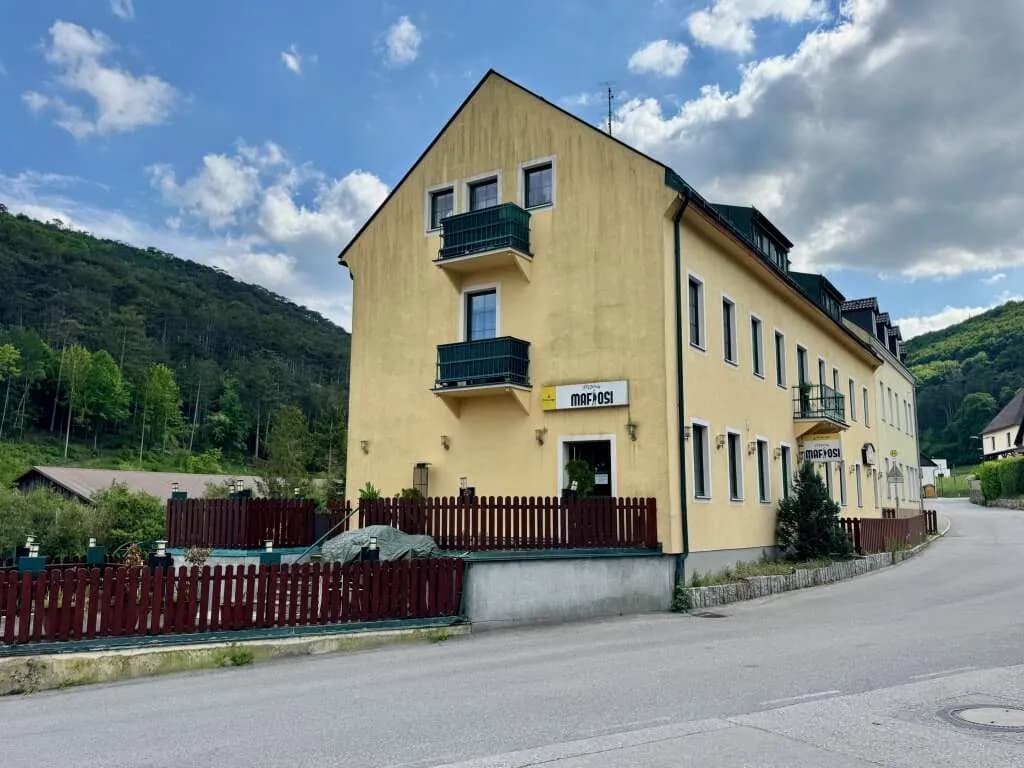 10-Zimmer-Gewerbeimmobilie kaufen in Baden – 514 m², € 799.000 – Bild 4 von 27