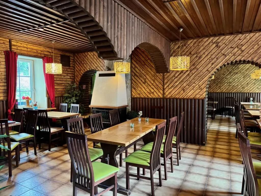 10-Zimmer-Gewerbeimmobilie kaufen in Baden – 514 m², € 799.000 – Bild 8 von 27