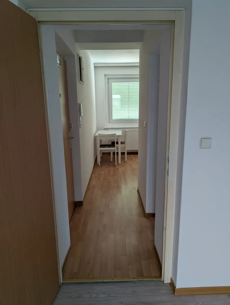 1-Zimmer-Wohnung mieten in Graz – 30 m², € 550 – Bild 2 von 4