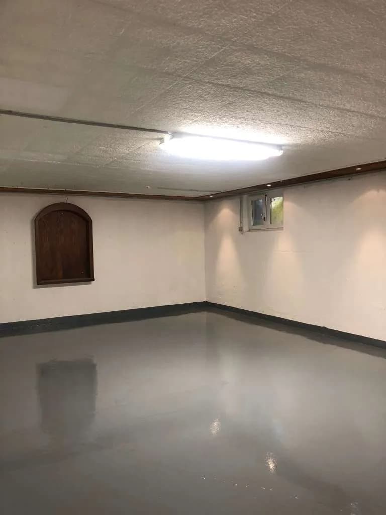 6-Zimmer-Gewerbeimmobilie mieten in Baden – 450 m², € 4 – Bild 6 von 10