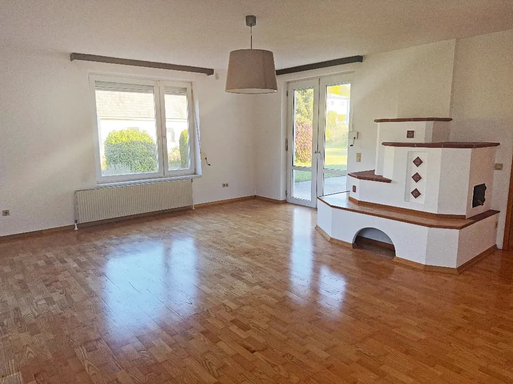 8-Zimmer-Gewerbeimmobilie kaufen in Hollabrunn – 246 m², € 399.000 – Bild 5 von 22