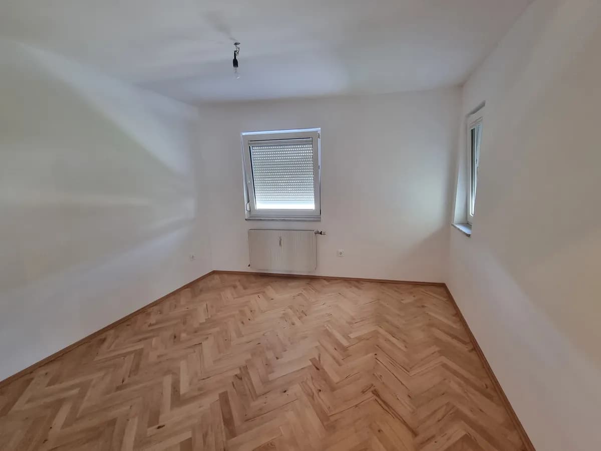 2-Zimmer-Wohnung mieten in Feldkirchen – 72 m², € 996 – Bild 11 von 17