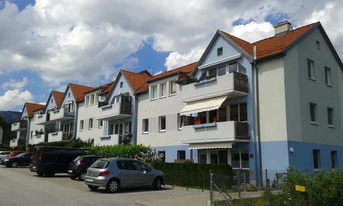 4-Zimmer-Wohnung mieten in Neunkirchen – 84,82 m², € 703 – Bild 4 von 4