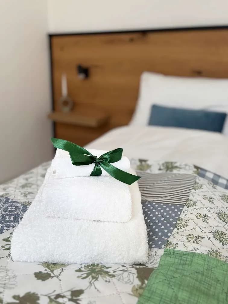 2-Zimmer-Wohnung kaufen in Gmunden – 65 m², € 175.000 – Bild 3 von 63