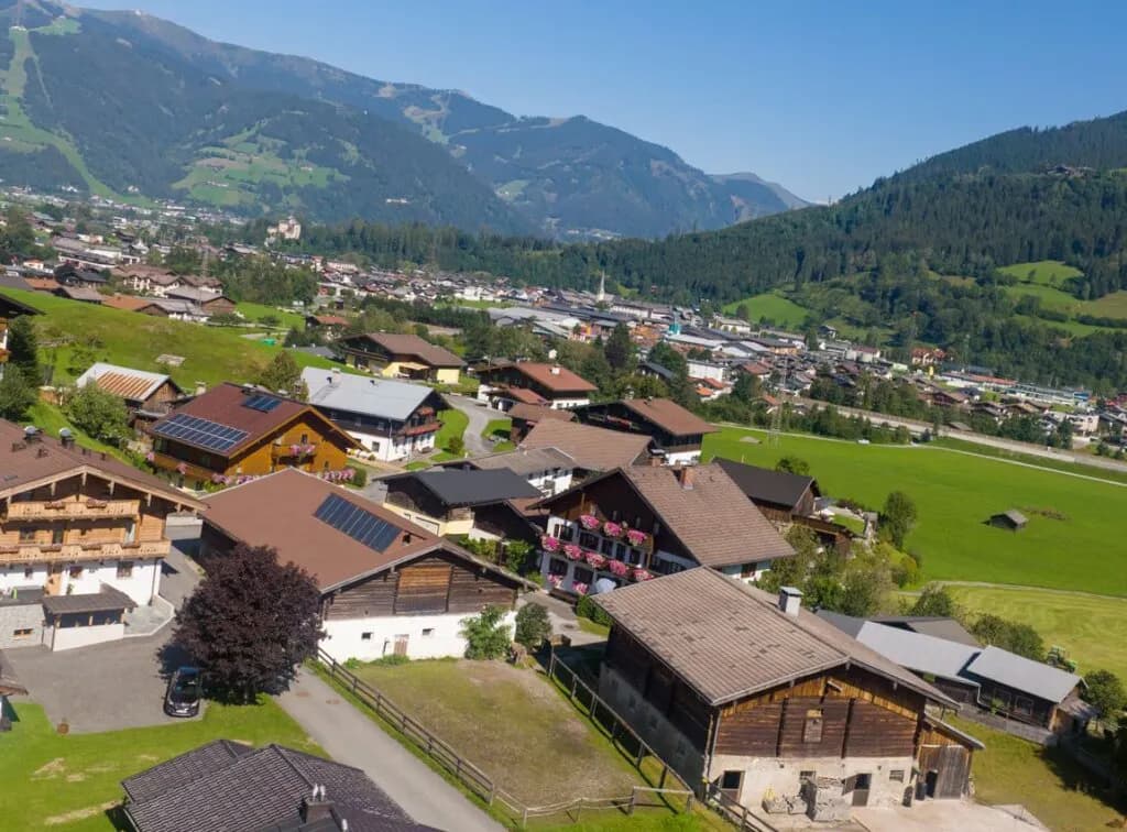 Grundstück kaufen in Zell am See – 810 m², € 450.000 – Bild 2 von 3