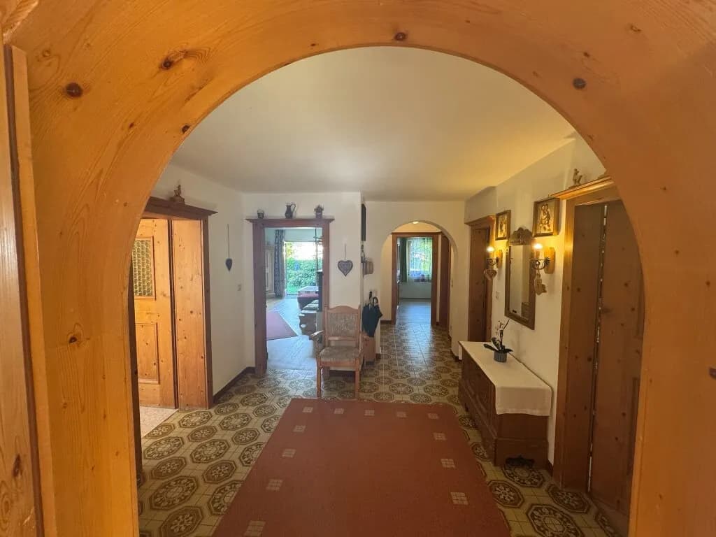 7-Zimmer-Gewerbeimmobilie kaufen in Kitzbühel – 174 m², € 2.950.000 – Bild 4 von 7