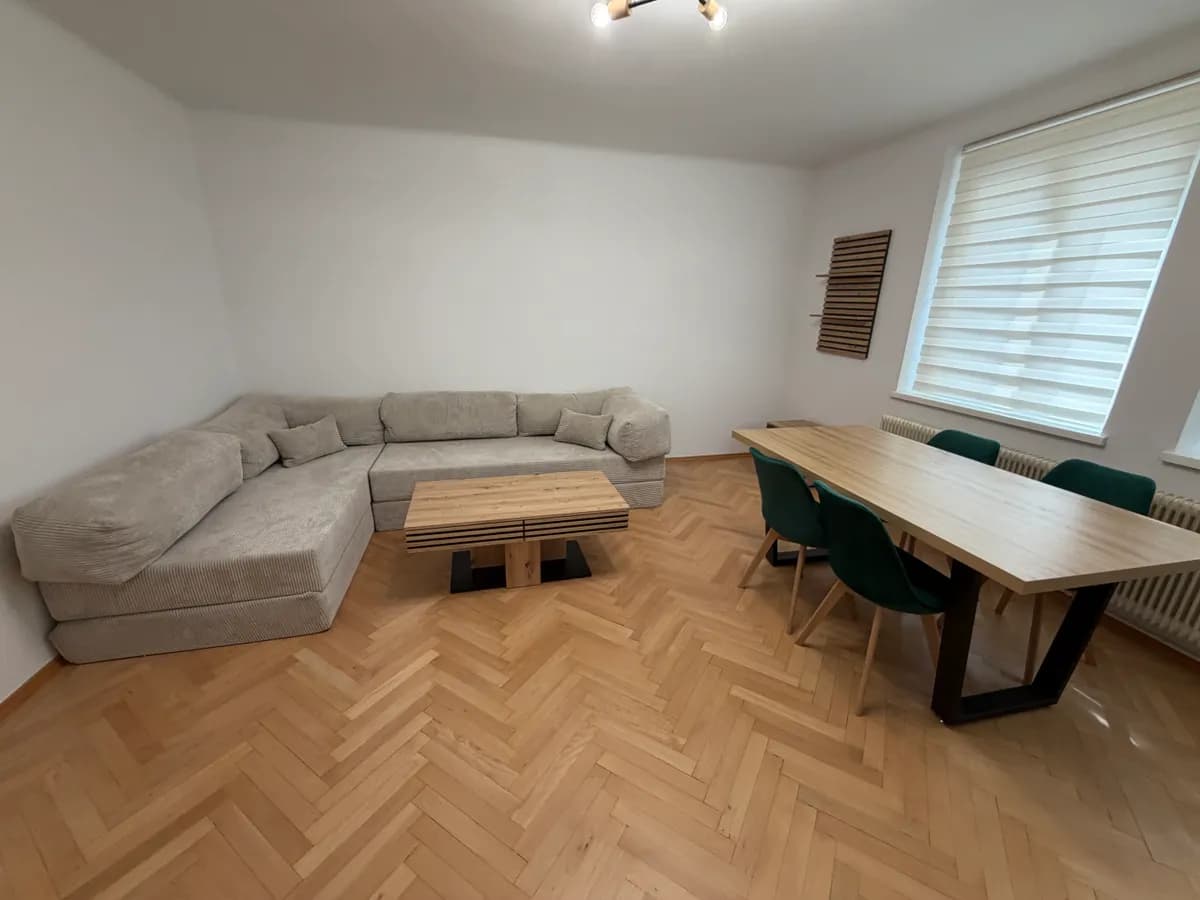 2-Zimmer-Wohnung mieten in Wien – 49 m², € 1.250 – Bild 2 von 12