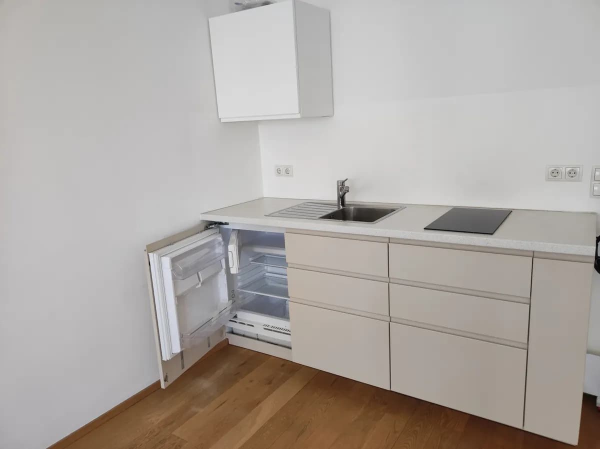 1-Zimmer-Wohnung mieten in Wien – 30 m², € 423 – Bild 2 von 6