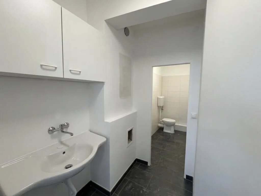 3-Zimmer-Gewerbeimmobilie kaufen in Wien – 71 m², € 236.500 – Bild 4 von 7