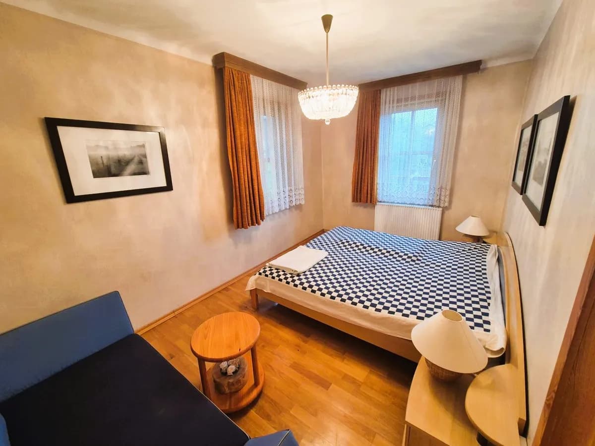 Haus kaufen in Neunkirchen – 255 m², € 790.191 – Bild 48 von 61