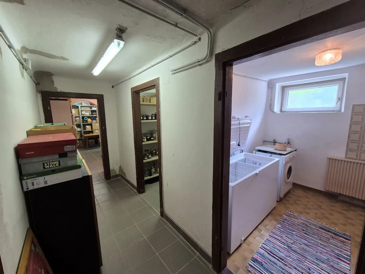 Haus kaufen in Neunkirchen – 255 m², € 790.191 – Bild 51 von 61