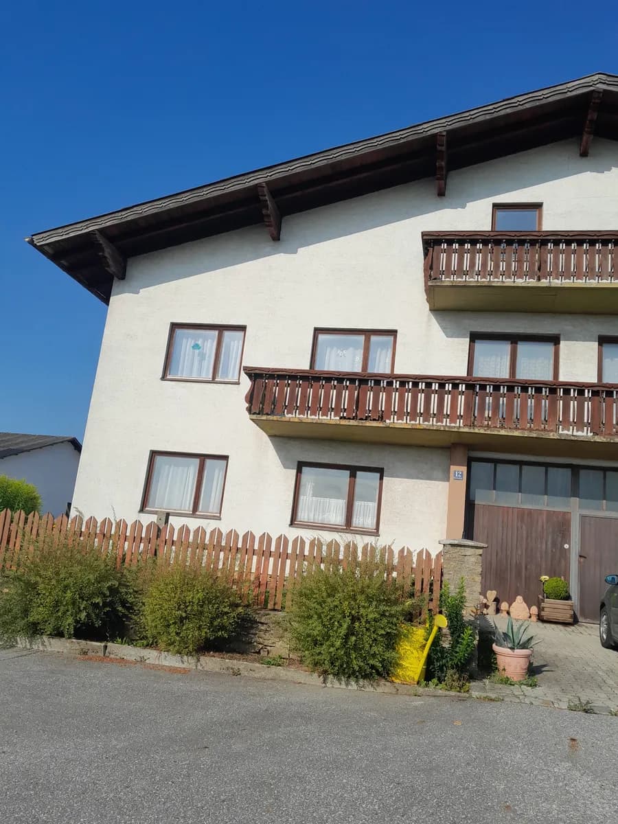 7-Zimmer-Immobilie mieten in Zwettl – 380 m², € 1.000 – Bild 2 von 20
