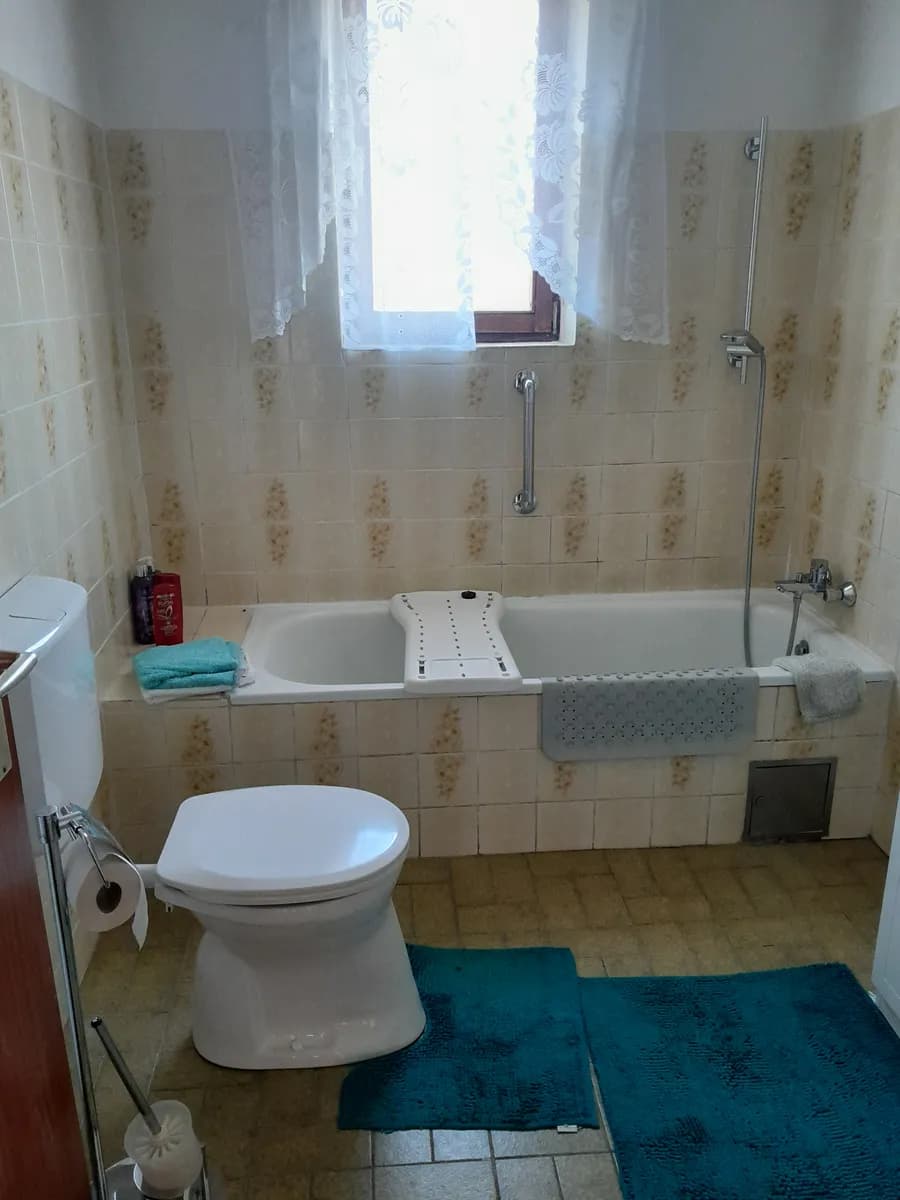 7-Zimmer-Immobilie mieten in Zwettl – 380 m², € 1.000 – Bild 18 von 20