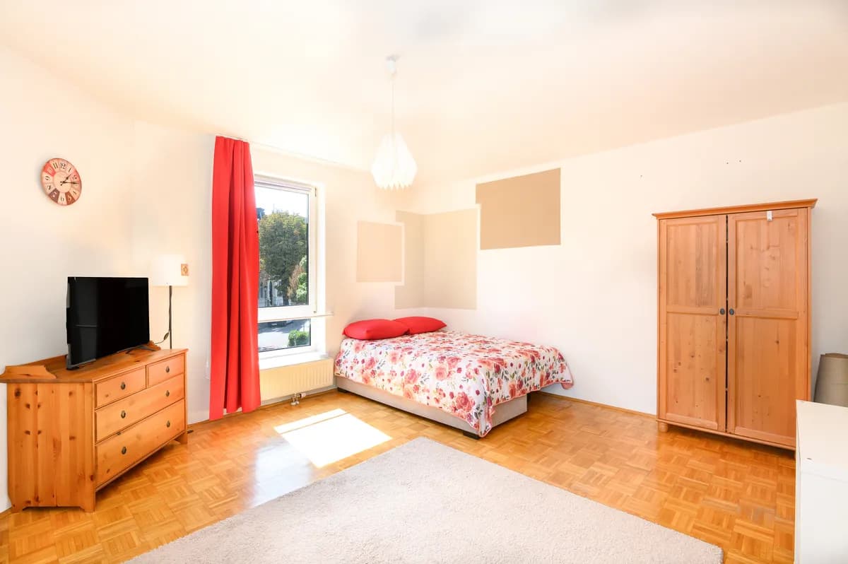1-Zimmer-Wohnung kaufen in Baden – 45 m², € 175.000 – Bild 3 von 10