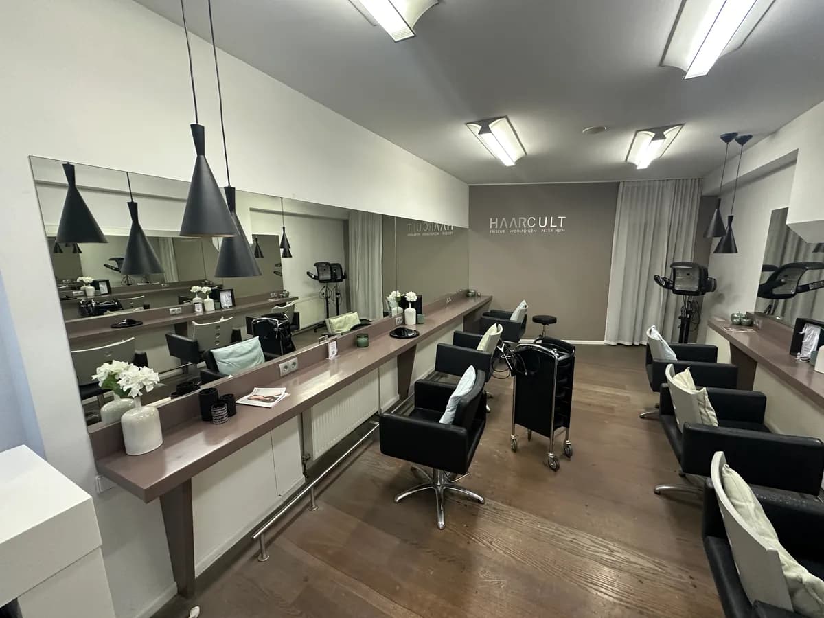 Gewerbeimmobilie mieten in Baden – 160 m², € 2.000