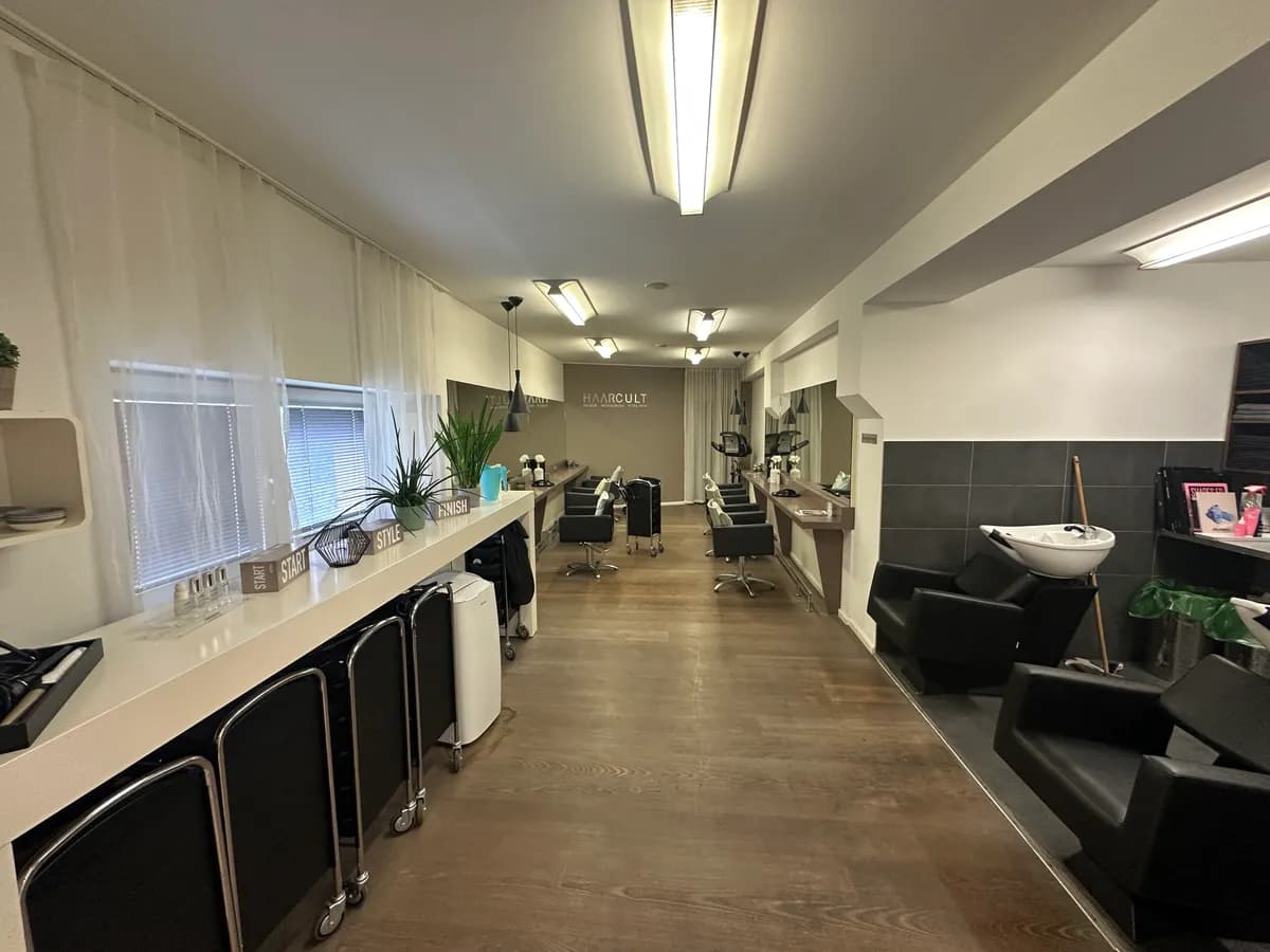 Gewerbeimmobilie mieten in Baden – 160 m², € 2.000 – Bild 3 von 18