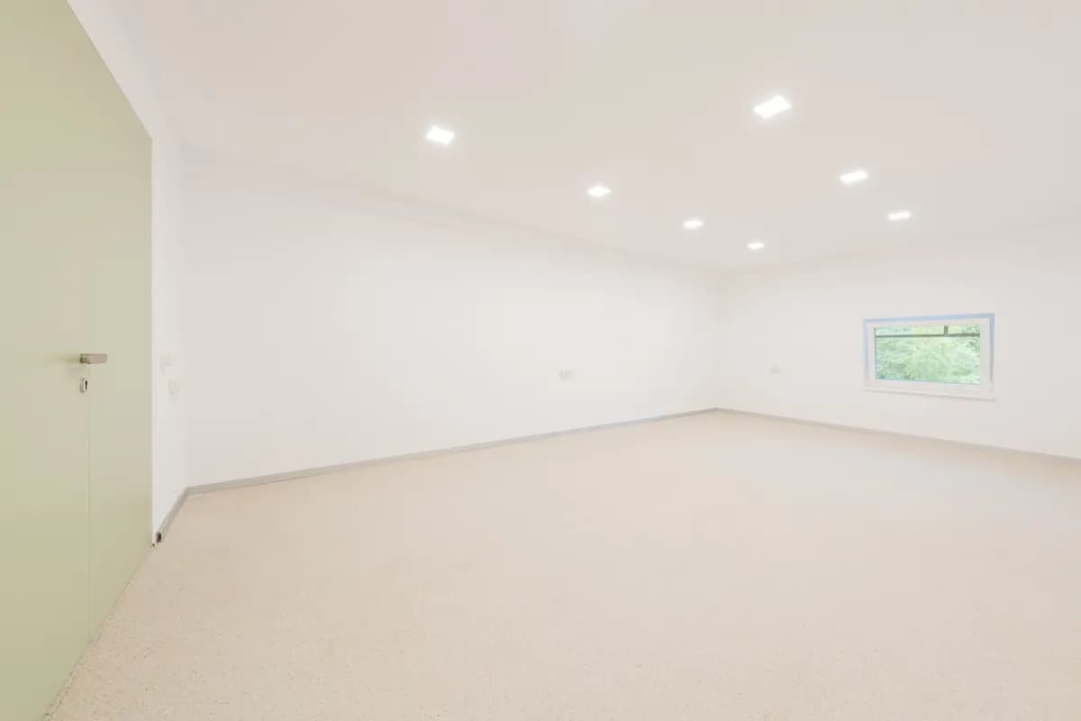 3-Zimmer-Gewerbeimmobilie mieten in Linz Land – 192 m², € 2.250 – Bild 24 von 24