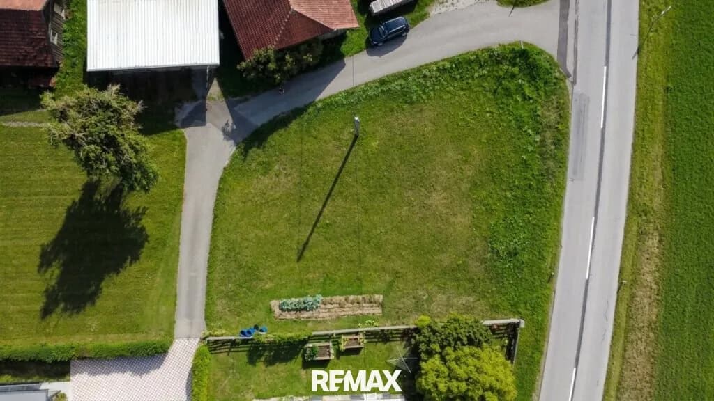 Grundstück kaufen in Rohrbach – 816 m², € 97.920