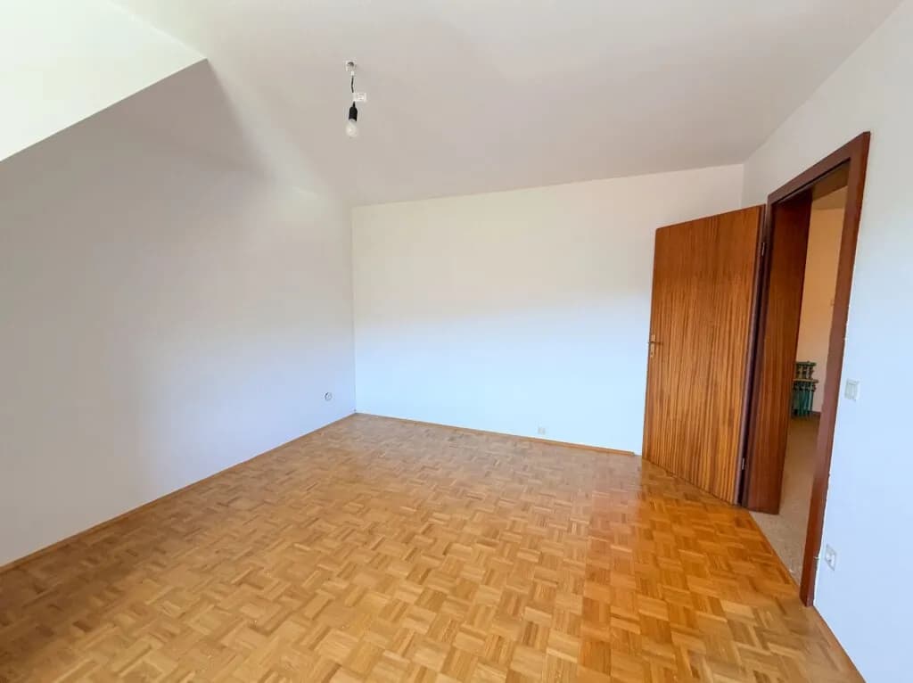 8-Zimmer-Haus kaufen in Sankt Pölten Land – 288 m², € 589.000 – Bild 4 von 34