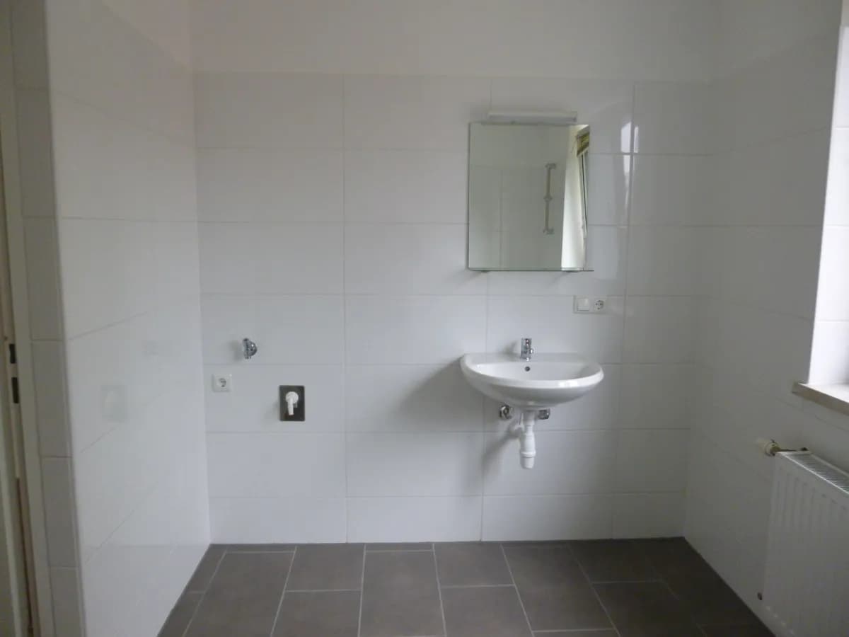 2-Zimmer-Wohnung mieten in Wels – 50 m², € 897 – Bild 7 von 14