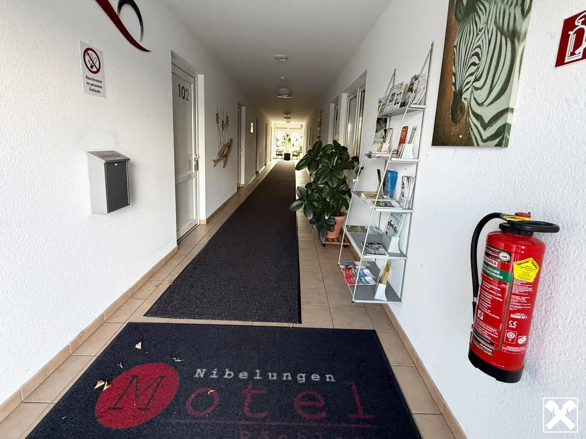 25-Zimmer-Gewerbeimmobilie kaufen in Melk – 1 000 m² – Bild 7 von 54