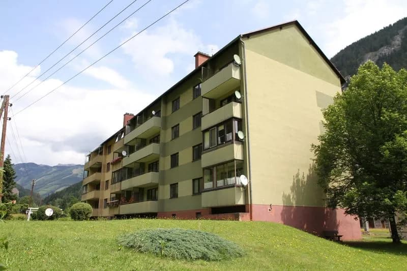 3-Zimmer-Wohnung mieten in Leoben – 75,61 m², € 557