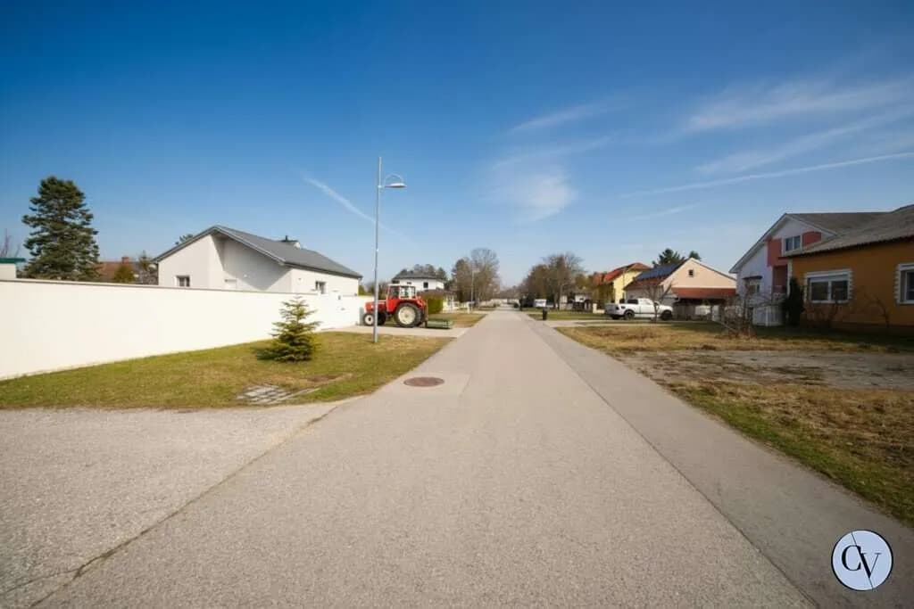 Grundstück kaufen in Neusiedl am See – 1 109 m², € 220.000 – Bild 2 von 2