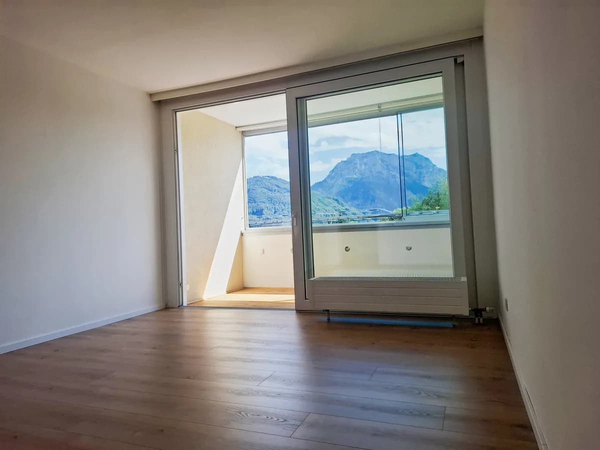 2-Zimmer-Wohnung mieten in Gmunden – 71 m², € 950 – Bild 2 von 6