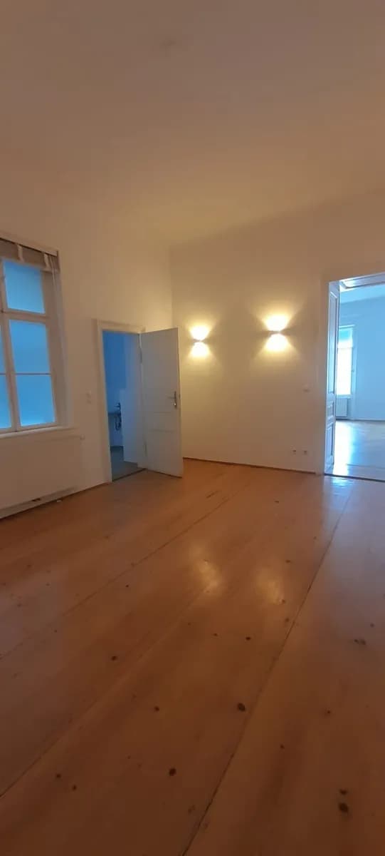 2-Zimmer-Wohnung mieten in Wien – 117,4 m², € 1.831 – Bild 2 von 11